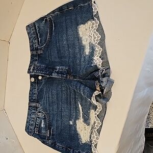 Forever 21 Denim Cutoff Shorts. Fray and Lace. Size 31.